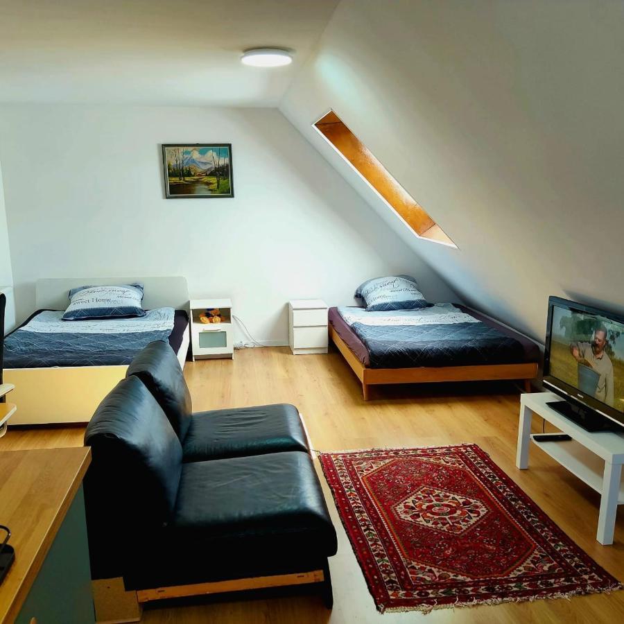 Moderne Wohnung In Ruhiger Lage Krefeld Exteriör bild