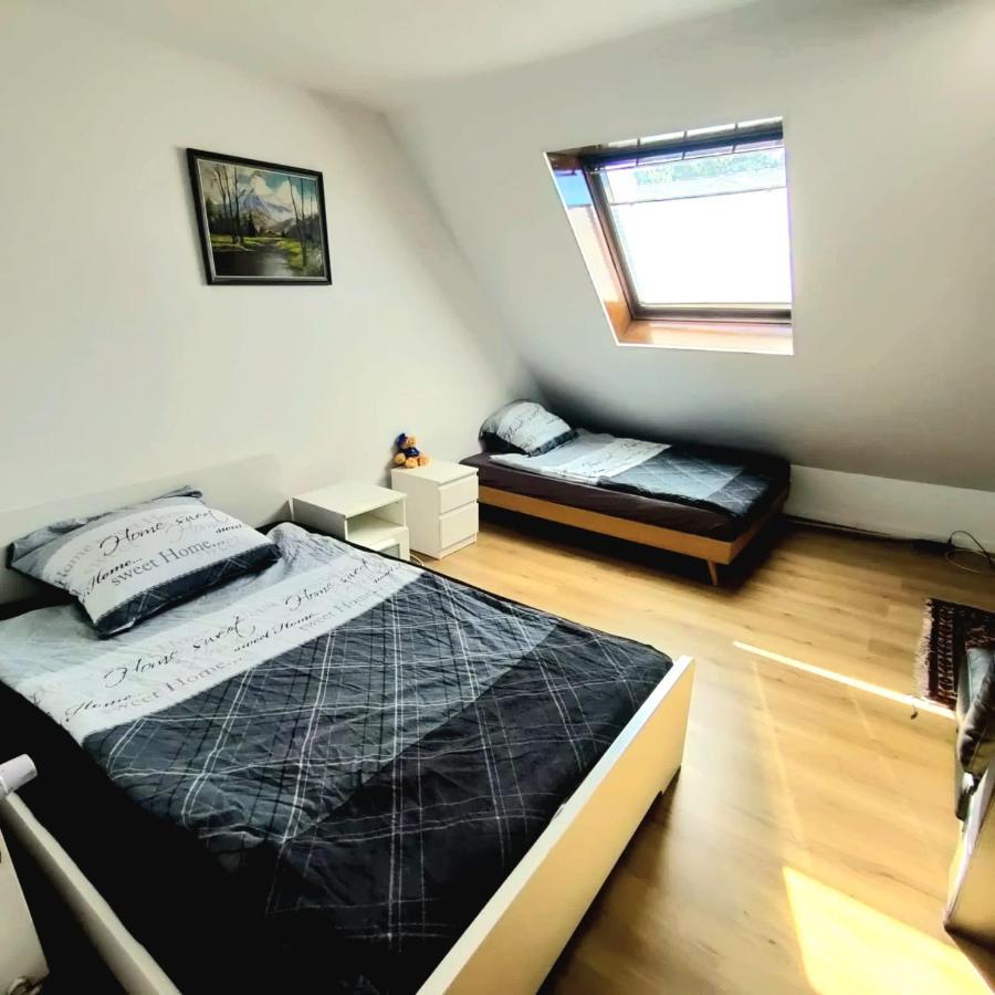 Moderne Wohnung In Ruhiger Lage Krefeld Exteriör bild